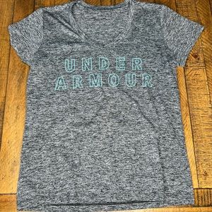 Under Armor Women’s Gray Tee Shirt casual Wear Gum Wear Running Wear